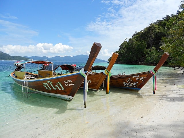 boats in thailand