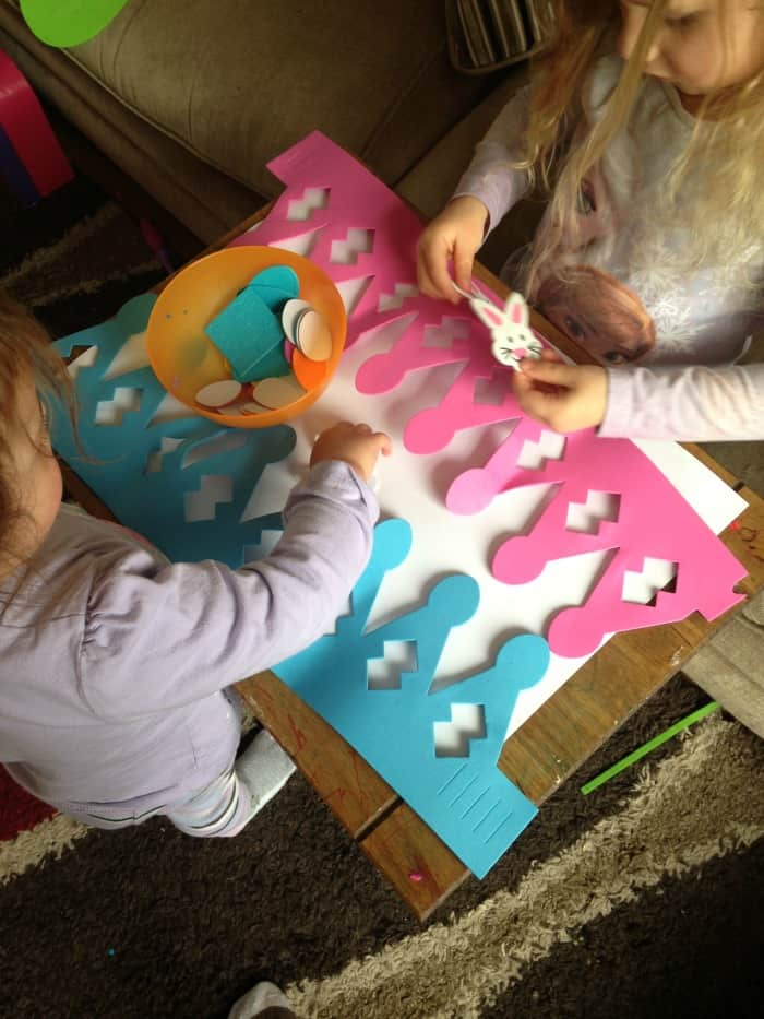 kids making easter crowns