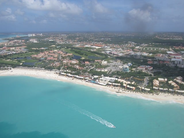 aruba-107638_640