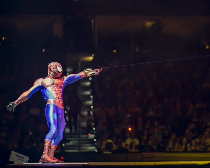 spiderman Marvel Universe Live 