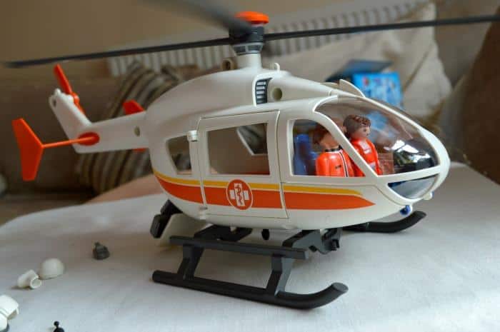 emergancy-medical-helicopter-playmobil