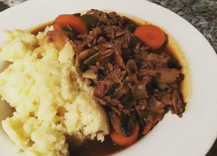 minced beef and vegetables recipe  #slimmingworld #slimmingworldrecipes #dietrecipes #dieting #recipe #healthyeating #healthyrecipes #syns #diet #weightloss 