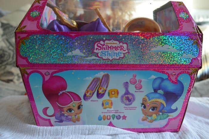 Shimmer and Shine Dress Up Box contents