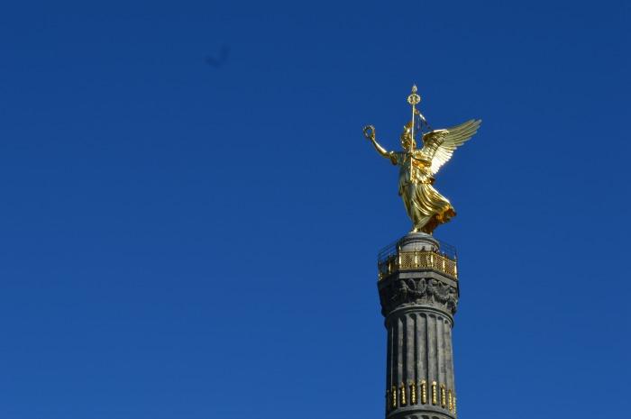 victory column