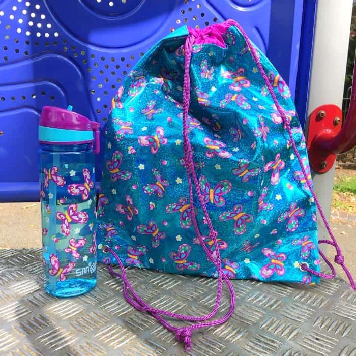 smiggle gym bag and water bottle set