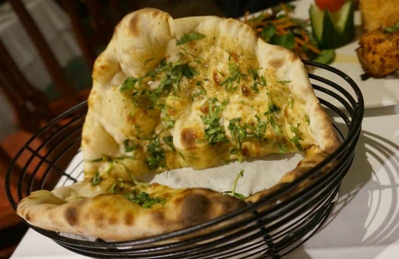 garlic and coriander nan