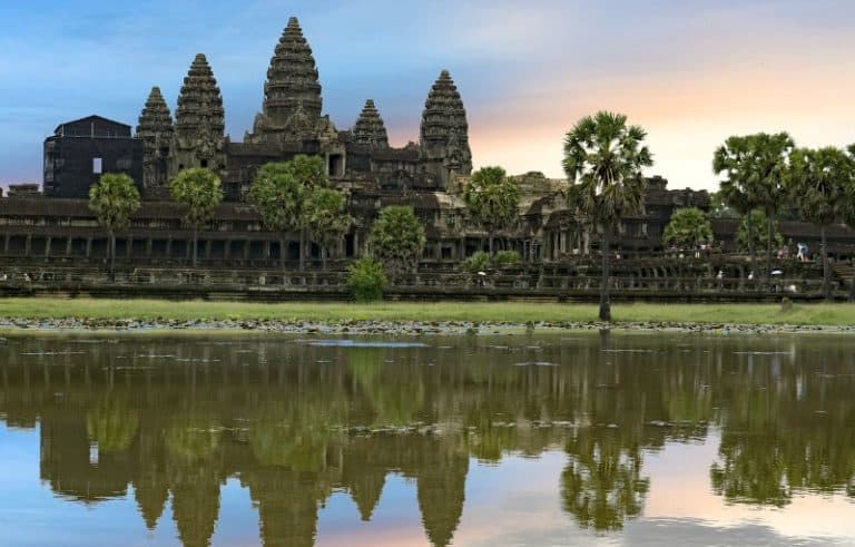 7 Perfect Travel Destinations To Visit If You Win The Lottery