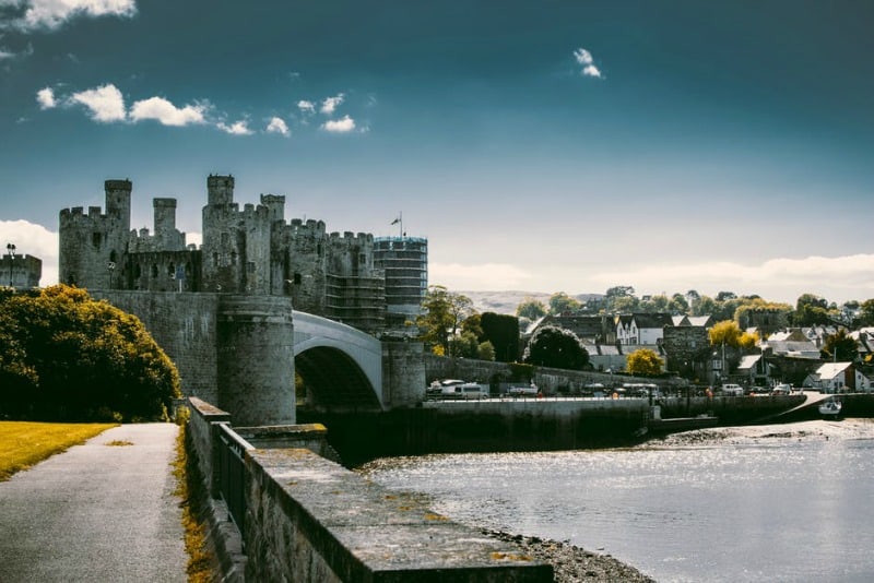 cardiff castle wales