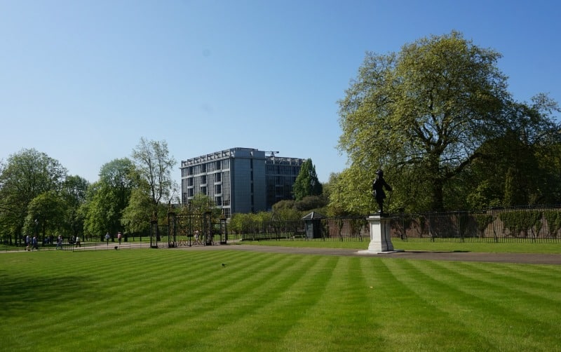 view of royal garden hotel from kensington palace