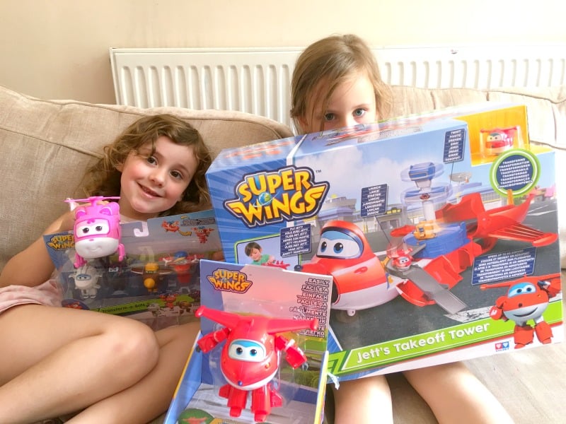 super wings toys entertainer
