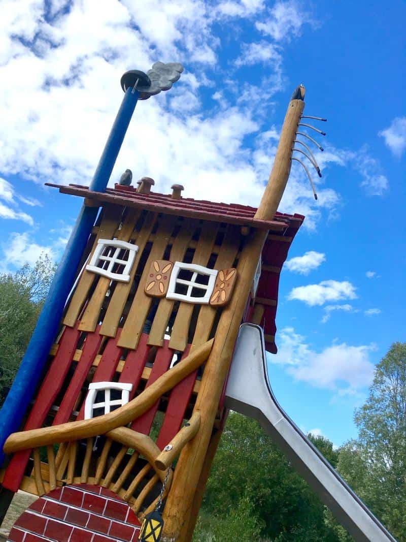 twisty towers at conkers