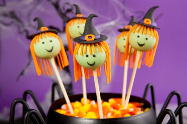 Halloween witches cake pops