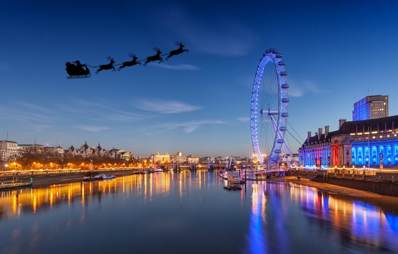 santa and reindeer london eye (1)