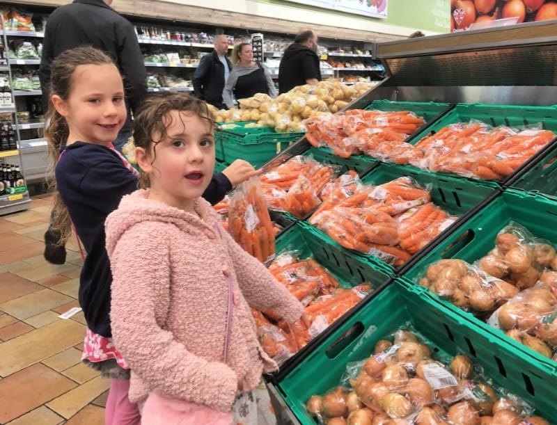 teaching children about money with grocery shopping