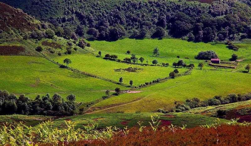 view of Hole_of_Horcum_Levisham_North_Yorks_Moors_North_Yorkshire