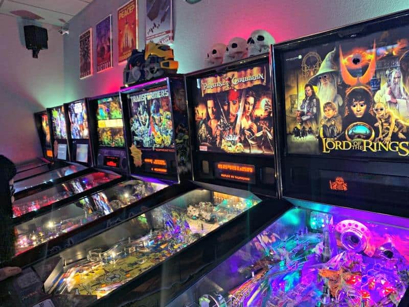 inside flipside pinball arcade