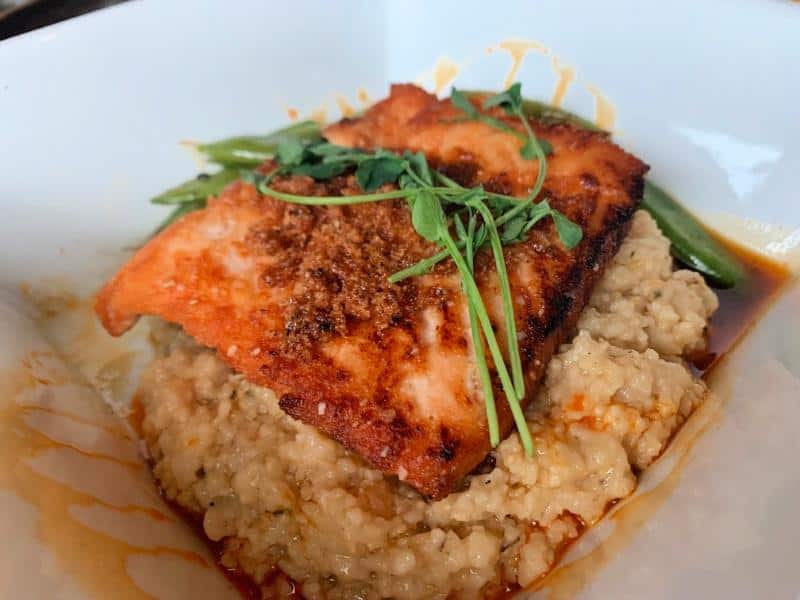 salmon and grits