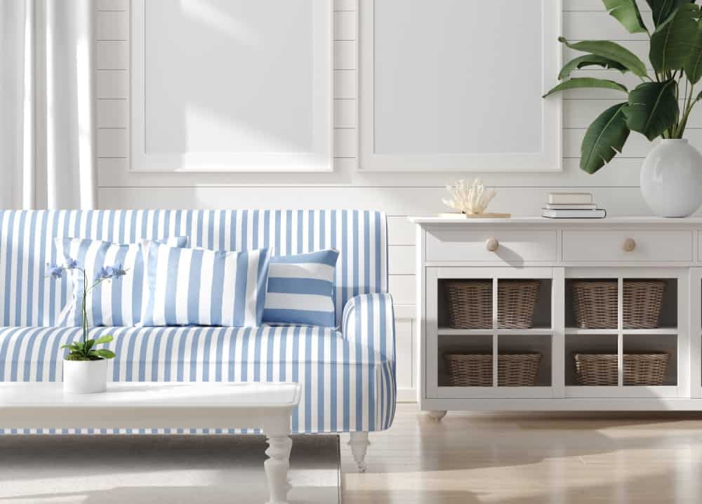 elegant coastal decor idea for living room