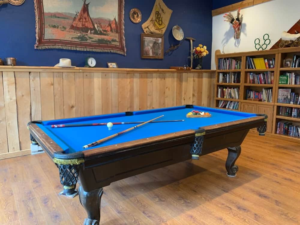 pool table