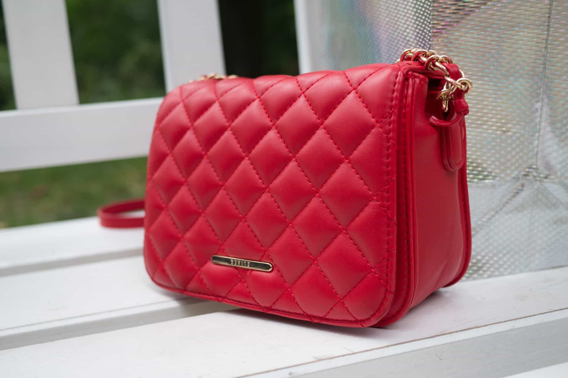 Unique handbags uk deals