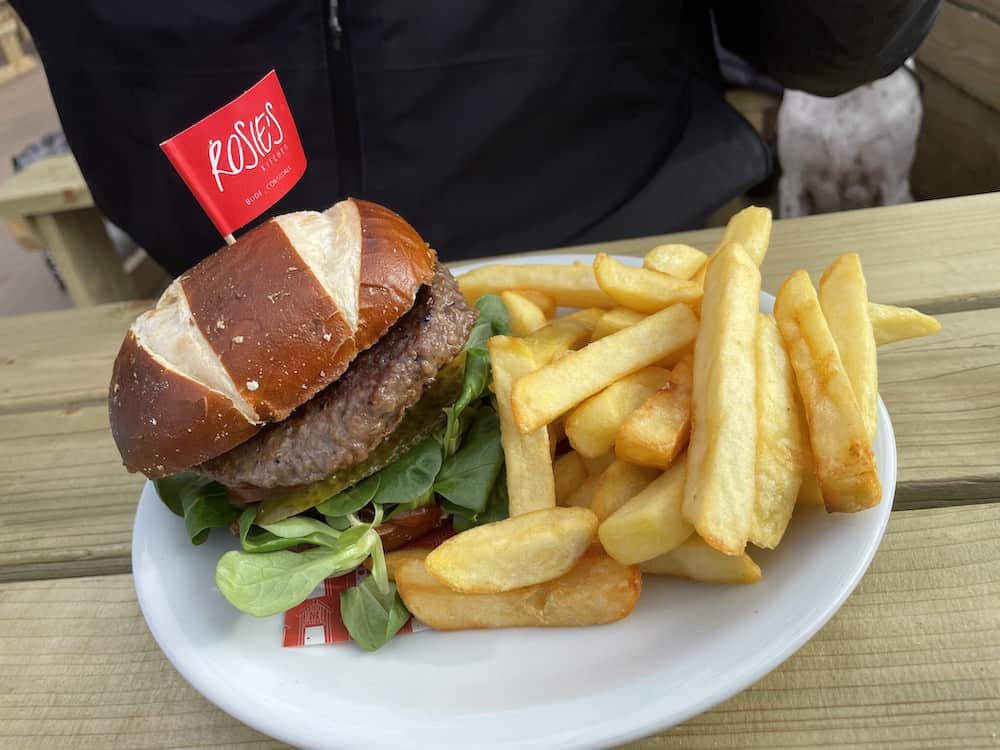 burger at rosie's kitchen near bude 
