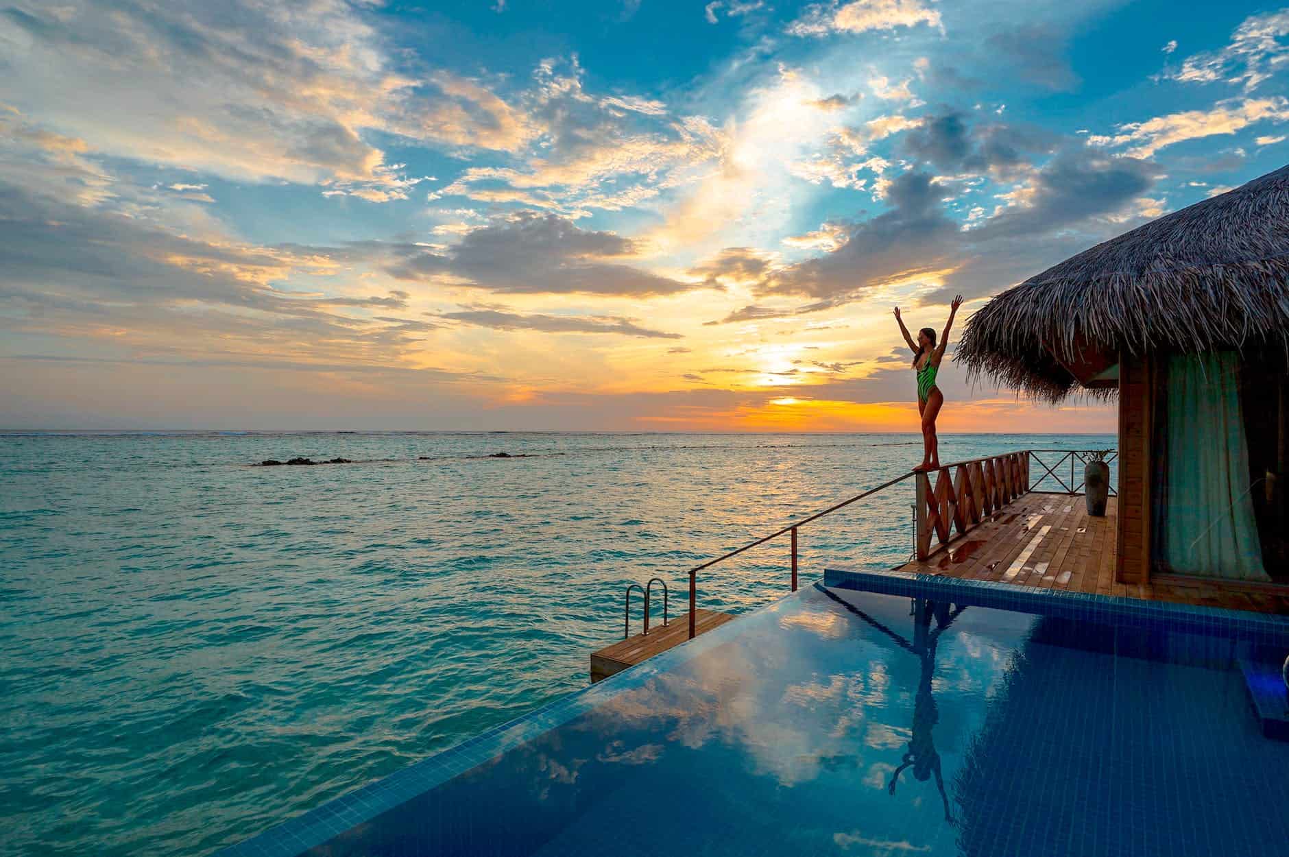 pexels-photo-3155666-1 infinity pool near beach