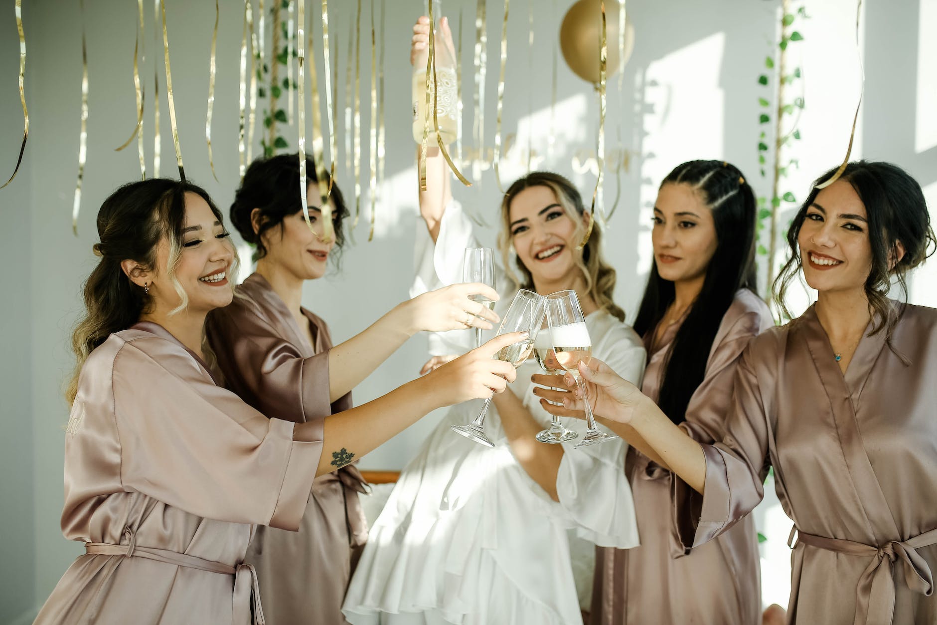 10 Classy and Elegant Bachelorette Party Ideas