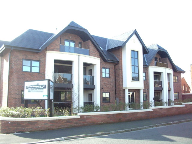 New block of apartments, Carlton Place