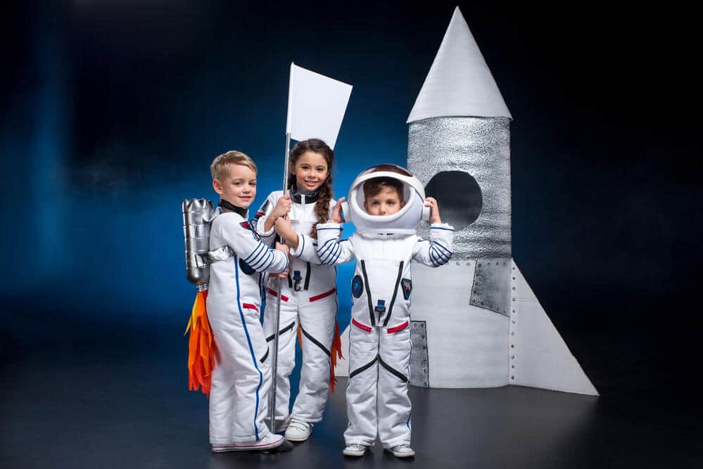 kids at space theme party
